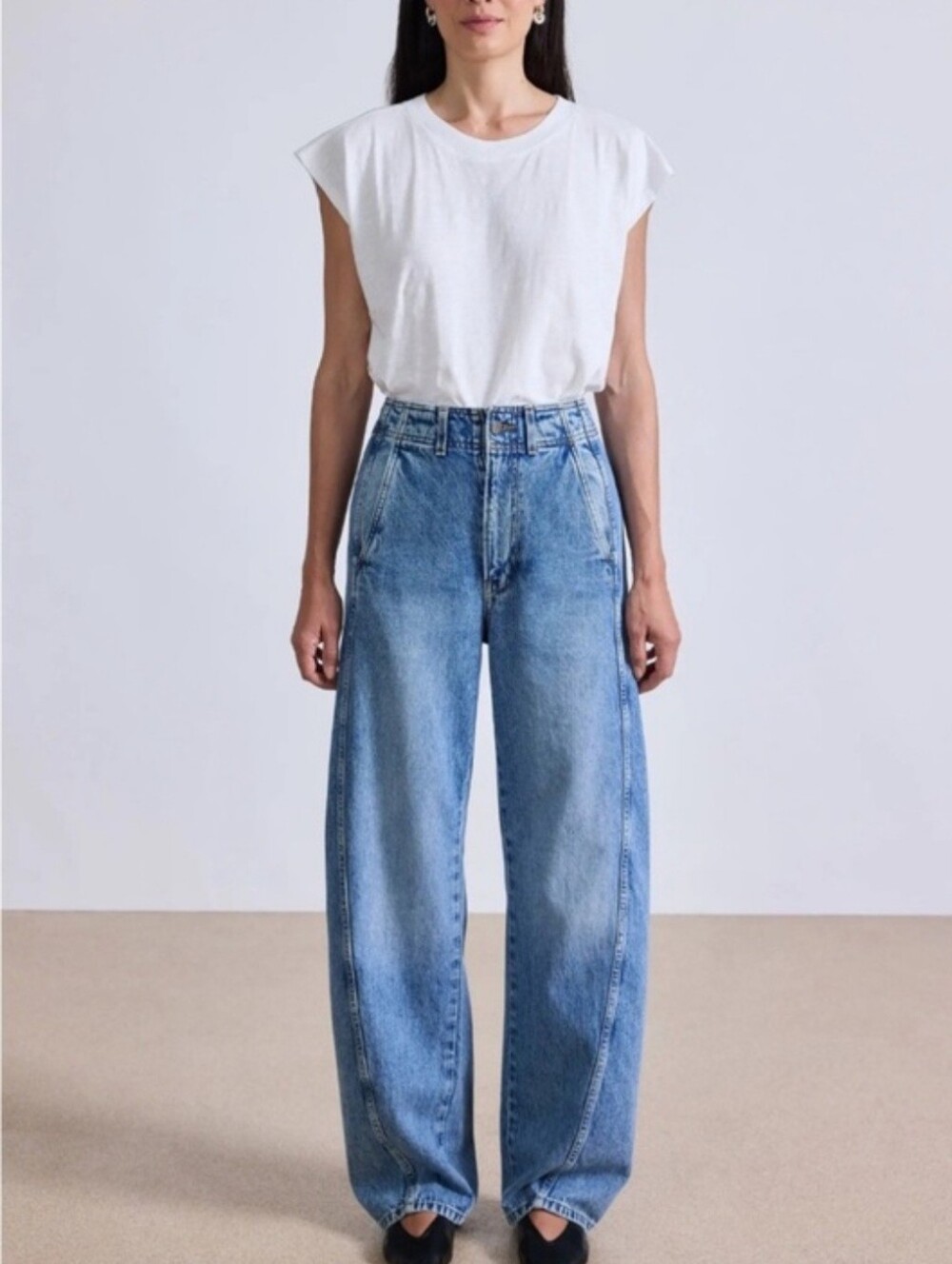 NWT Apiece Apart Meridian Slouchy Wide Barrel Leg Jeans Austin Wash Size 28